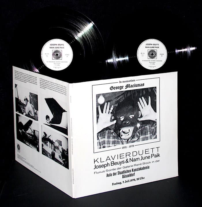 In Memoriam George Maciunas: Klavierduett
