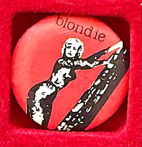 Blondie Button