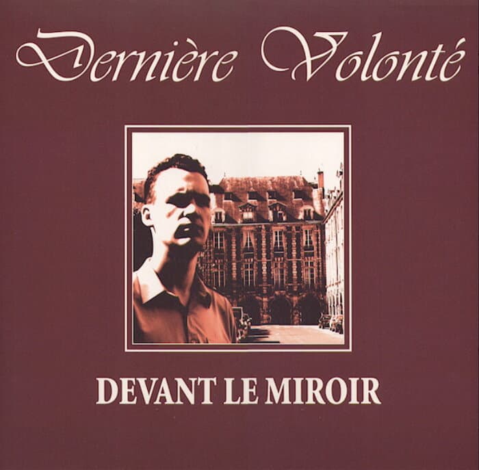 Devant Le Miroir