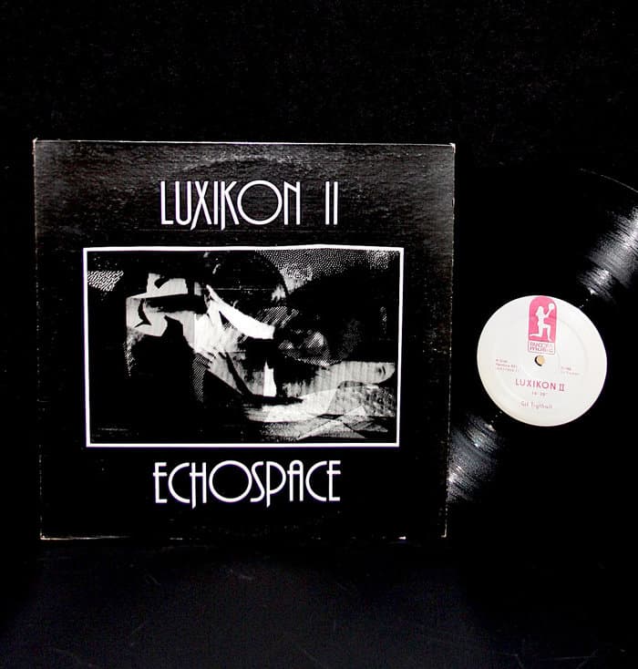 Luxikon II / Echospace