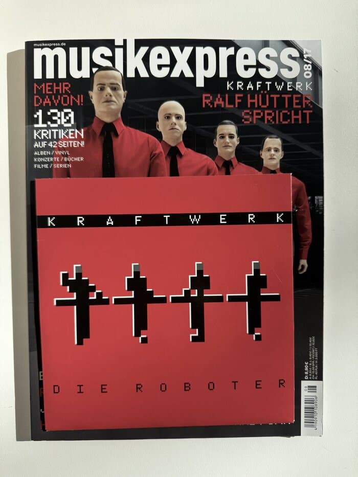 Musik Express 08/2017 with Kraftwerk die Roboter 7inch