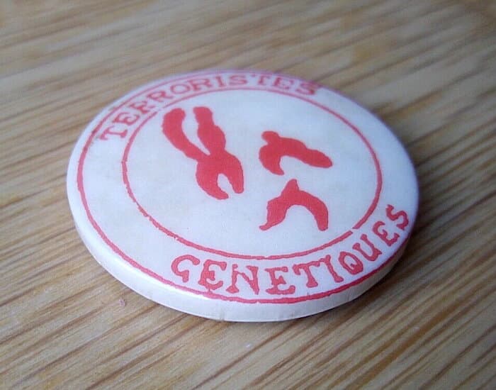 Pin 5: Terroristes Genetiques (Original Badge / Pin)