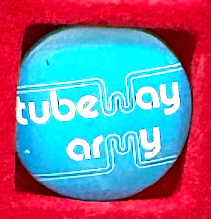 Tubeway Army Button