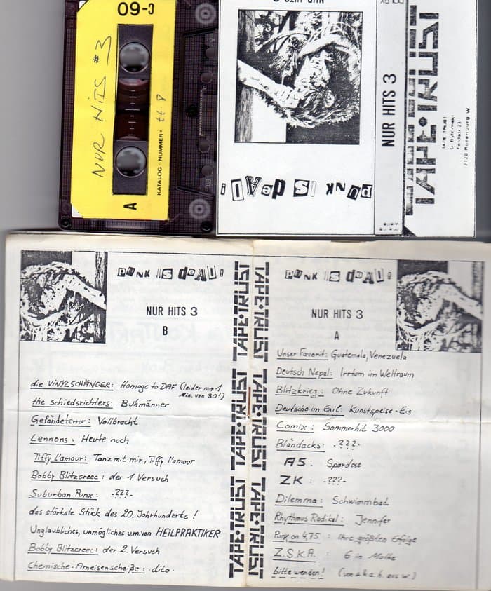 Nur Hits III: Punk Is Dead!   C60