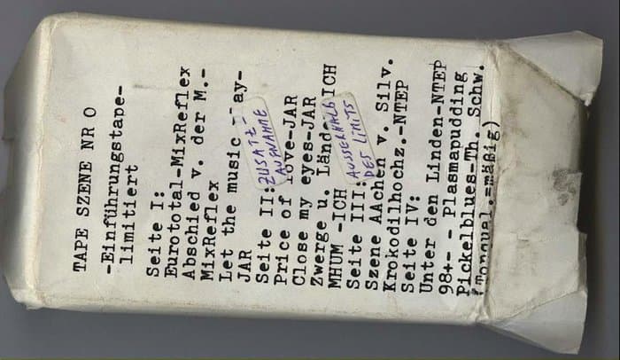 Tapeszene 0