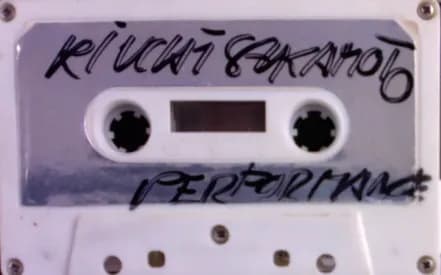Sprung Aus Den Wolken, Ryuichi Sakamoto — a Paris 05.10.83 / Performance