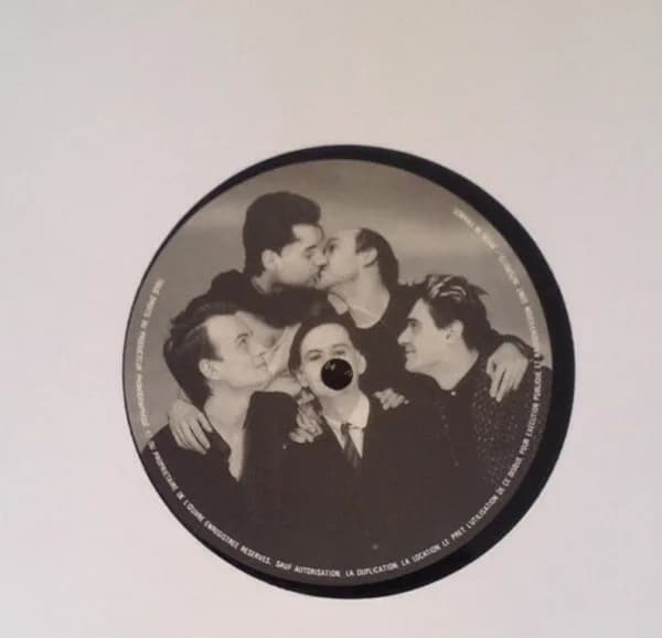 Complot Bronswick — Dark Room's Delights