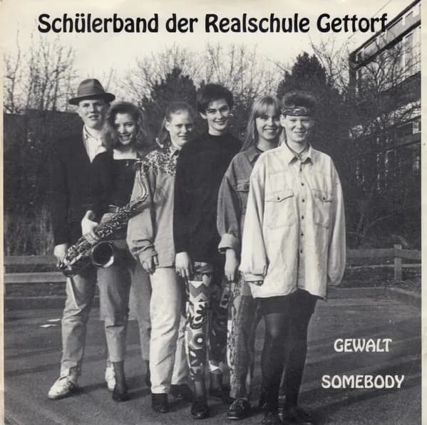 Gewalt / Somebody
