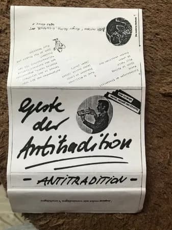 Antitradition — Geste der Antitradition