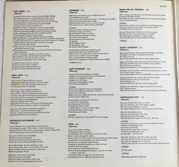 David Bowie — The Rise And Fall Of Ziggy Stardust And The Spiders From Mars