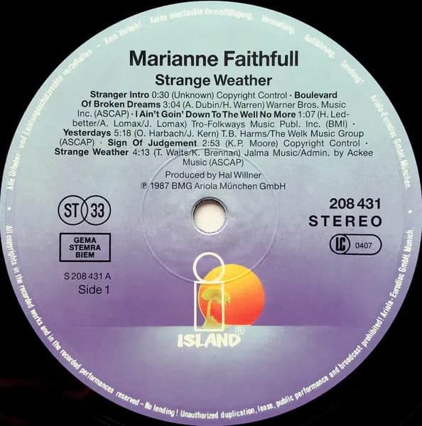 Marianne Faithfull — Strange Weather