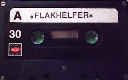 Flakhelfer — Flakhelfer
