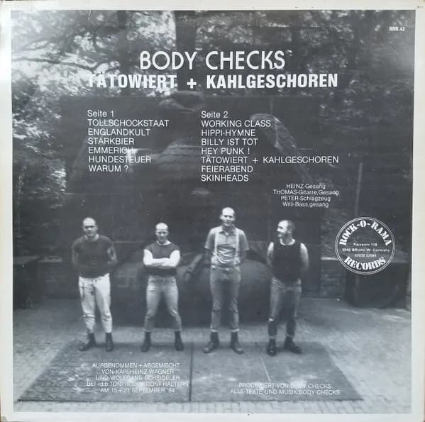 Body Checks — Tätowiert + Kahlgeschoren