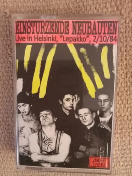 Live in Helsinki, "Lepakko", 2/10/84