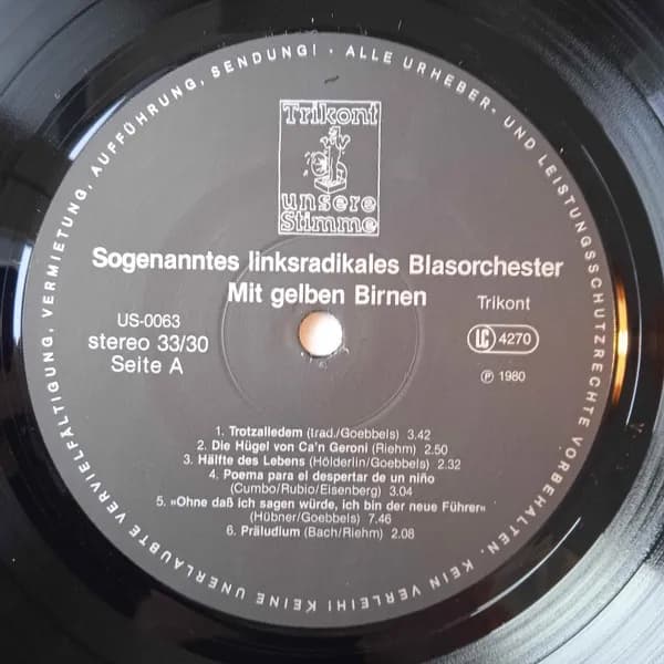 Sogenanntes Linksradikales Blasorchester — Mit Gelben Birnen