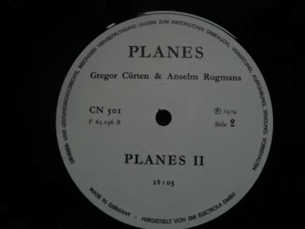 Gregor Cürten & Anselm Rogmans — Planes
