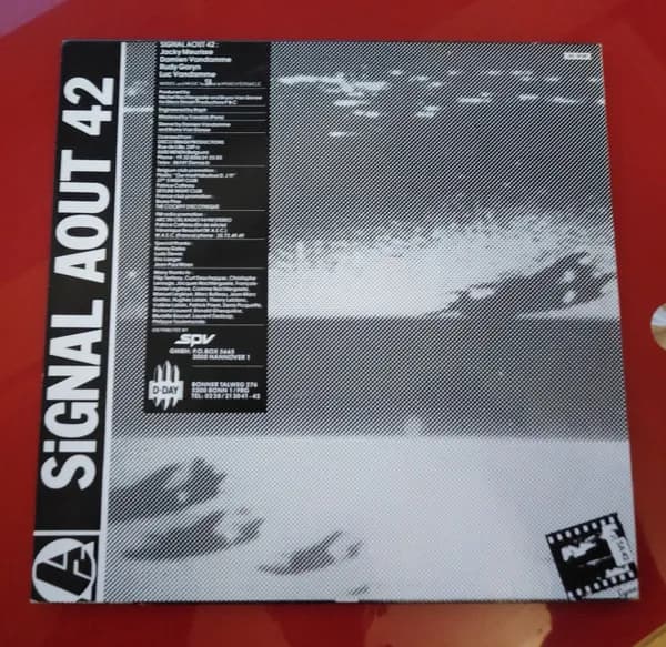 Signal Aout 42 — Pleasure And Crime / Lovely Trees
