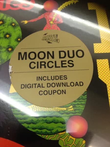 Moon Duo — Circles