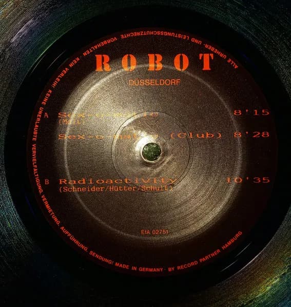 Melt (4) — Sex-O-Matic / Radioactivity