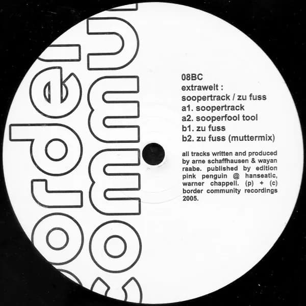 Extrawelt — Soopertrack / Zu Fuss