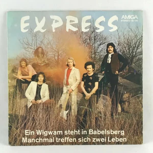 Ein Wigwam Steht In Babelsberg / Manchmal Treffen Sich Zwei Leben