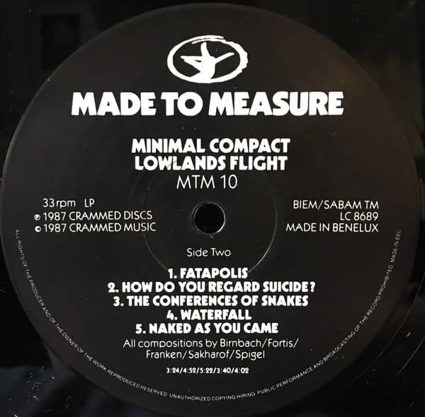 Minimal Compact — Lowlands Flight