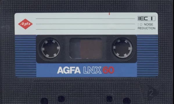 Knochen=Girl — Tape: 2 (Fünf Menschen Unter Monstern!)