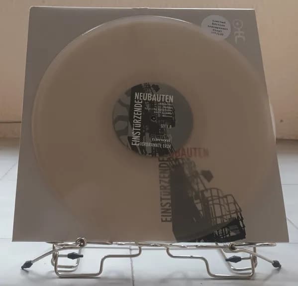 Einstürzende Neubauten — Verbrannte Erde (Frühe Aufnahmen 1981-1986)