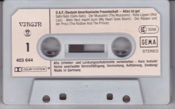 Deutsch Amerikanische Freundschaft — Alles Ist Gut