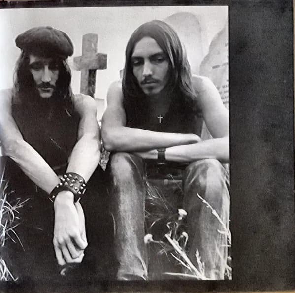 Atomic Rooster — Death Walks Behind You