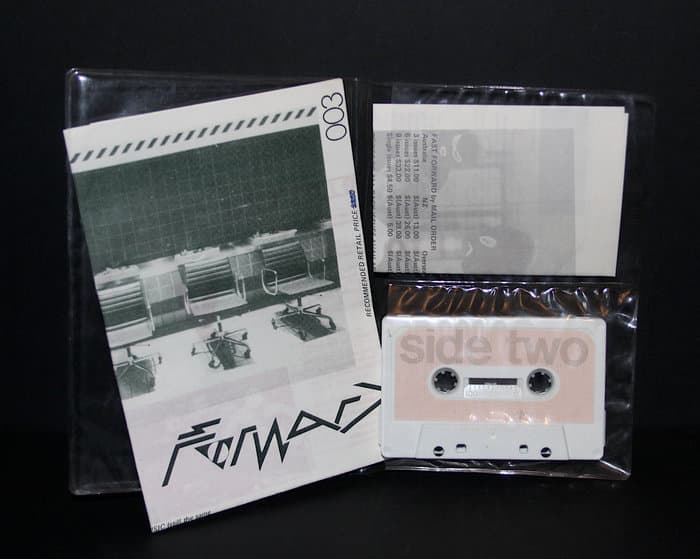 Fast Forward 003 (4 Chairs no Waiting)