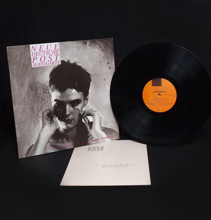 Neue Deutsche Post Avantgarde (Uma Amostragem Da Música Alemã Pós-Moderna)